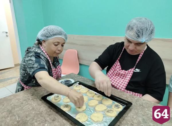 В Саратовской области прошел мастер-класс по нежным пряникам